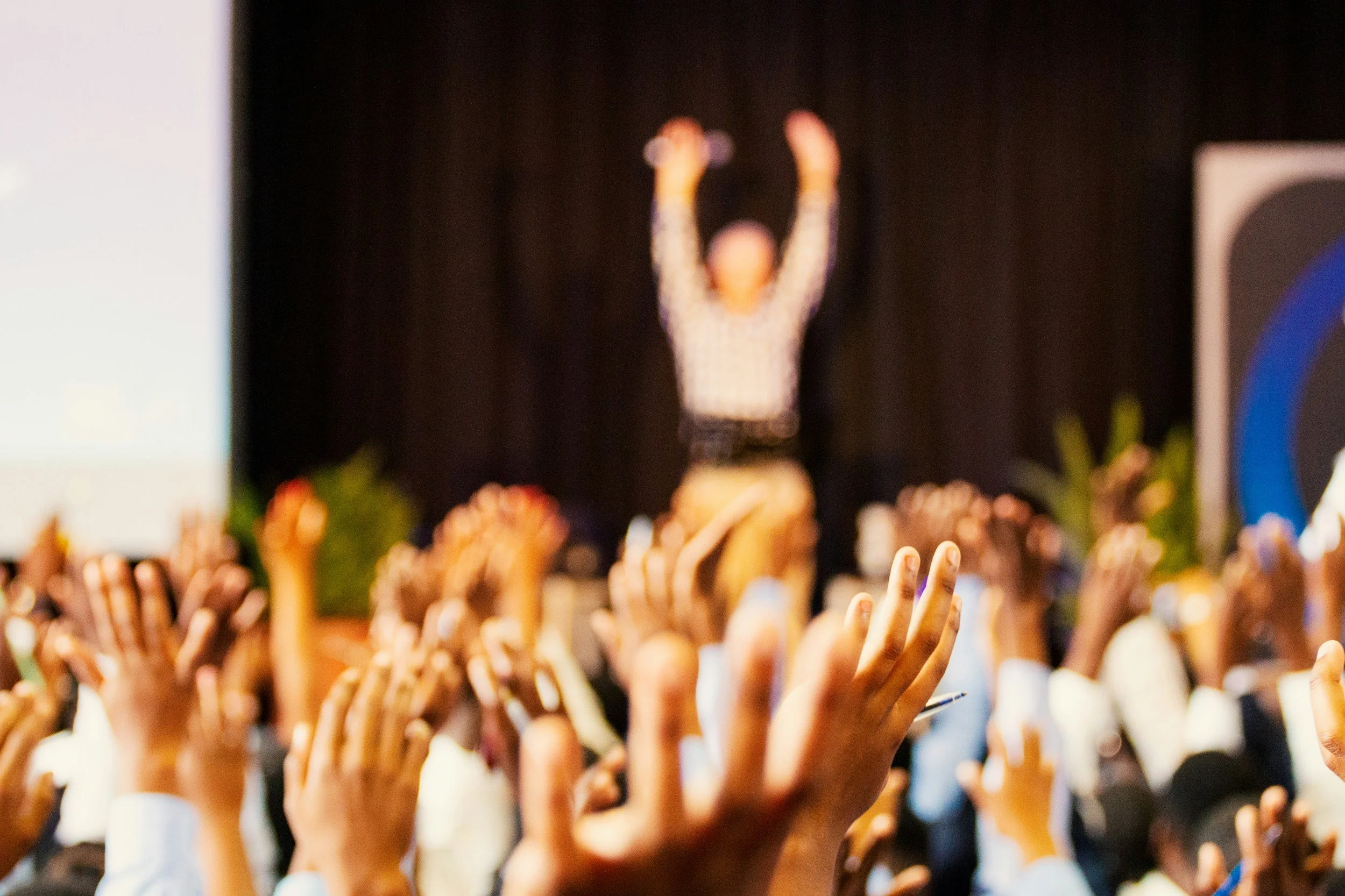 Interactive Company Event Entertainment for Corporate Gatherings